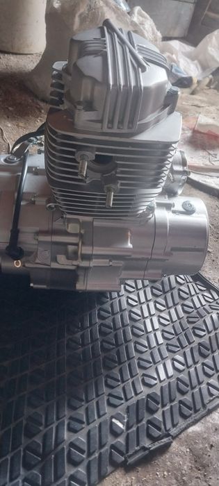 Новый двигатель 200 кубов