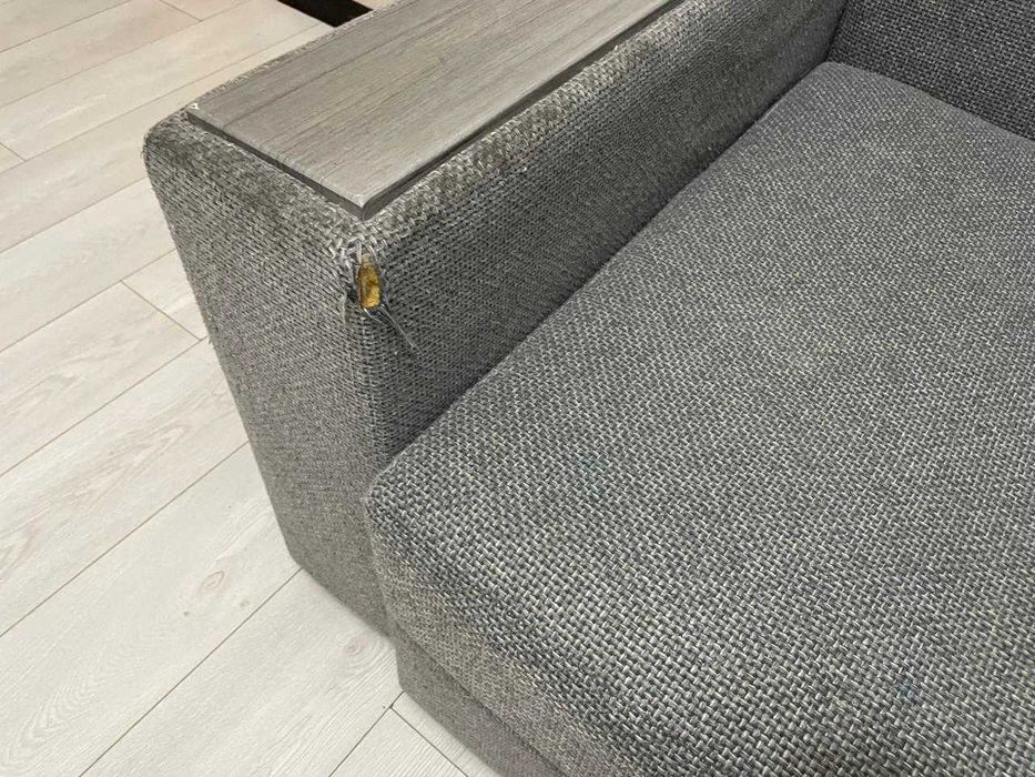 Продам диван б-у