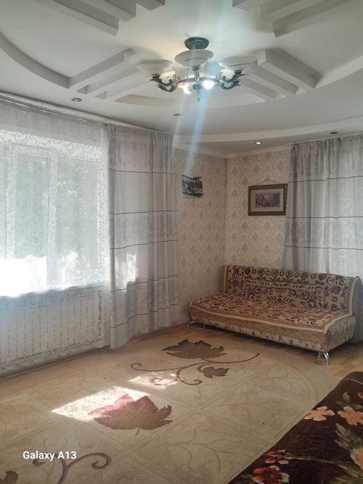 Сдам помесячно квартиру