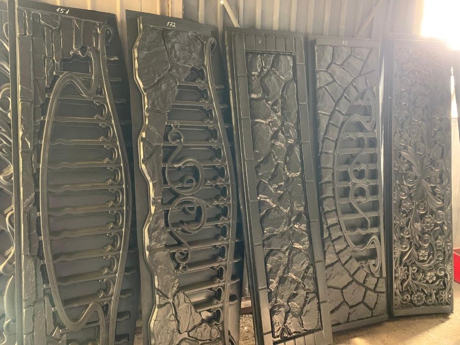 Matrite garduri si stalpi