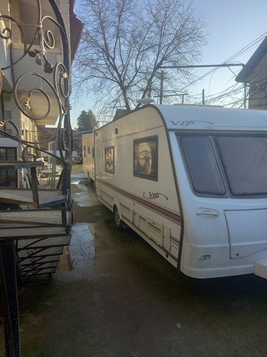 Rulota de vanzare accept si schimburi DE (ANIMALE vaci sau Oi )