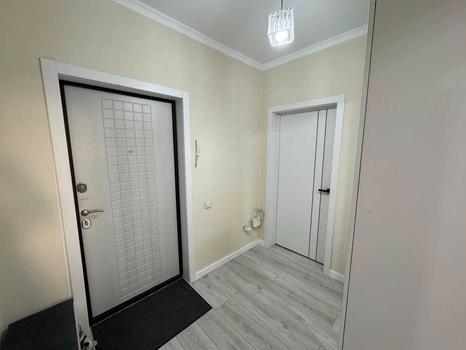 Продам 1  ком.квартиру в Астане