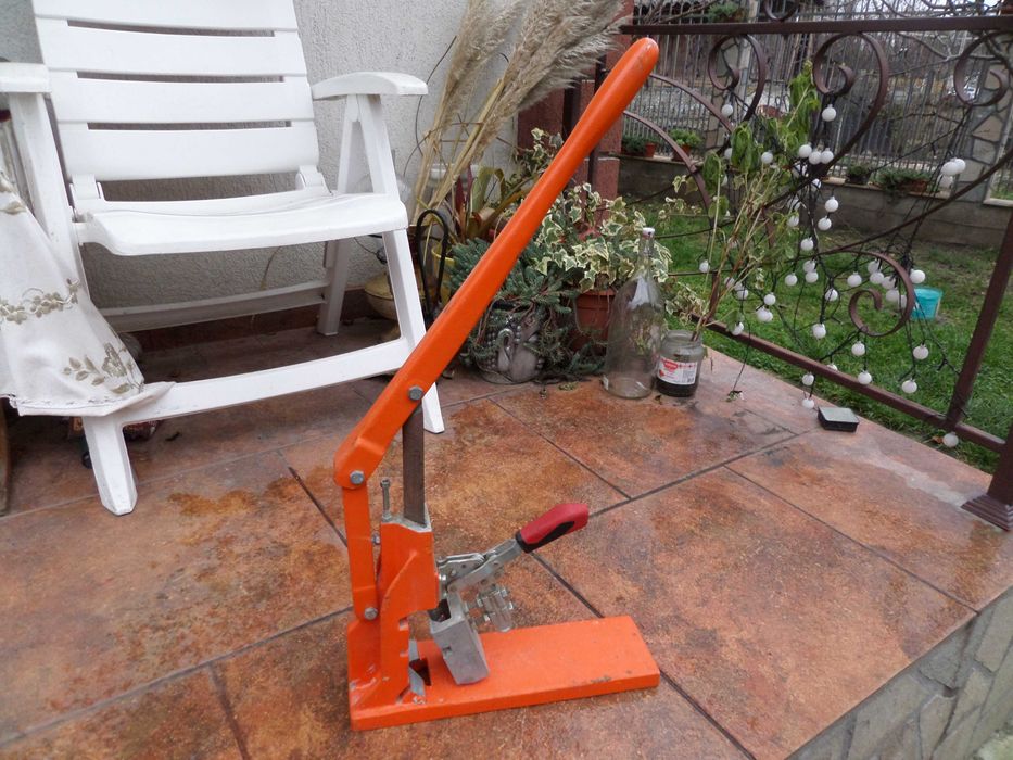 Presa profesionala decupat,taiat plinta la unghi sau drept