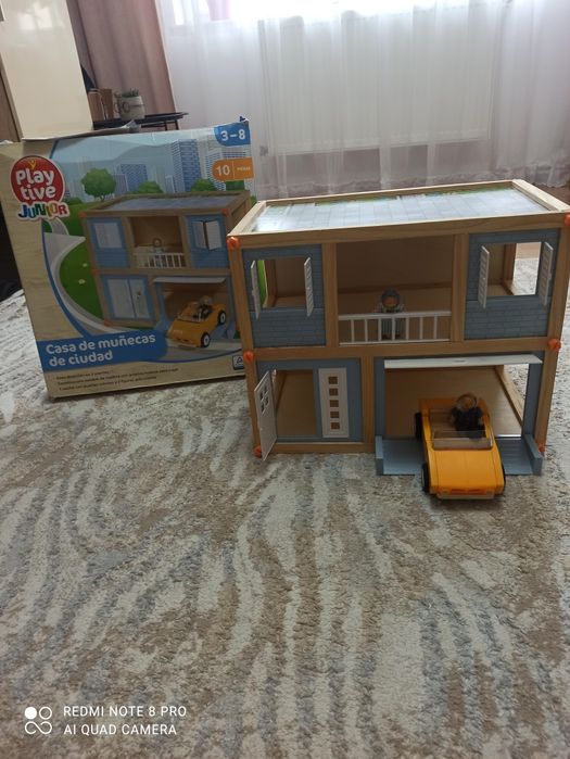 Cãsuțã din lemn pentru copiii