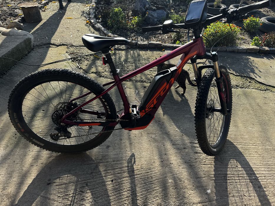 De vanzare bicicleta electrica