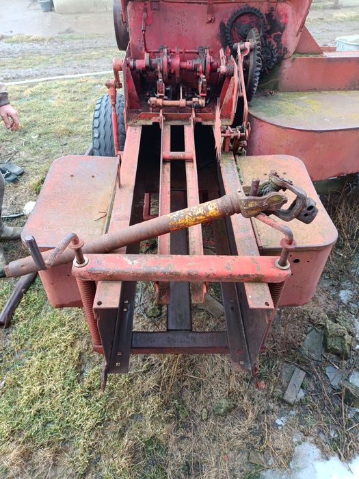 Vând balotietr Belgher