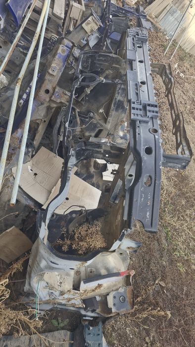 Телевизор каркас ланжерон двери капот