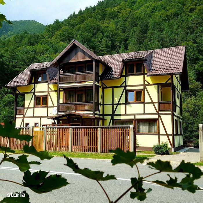 De vânzare – Pensiune turistică complet funcțională în Sadu, Sibiu