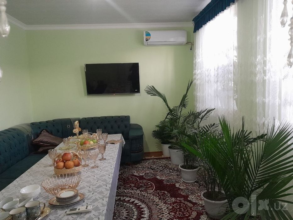 Ховли сотилади срочно КОСМОСДАН