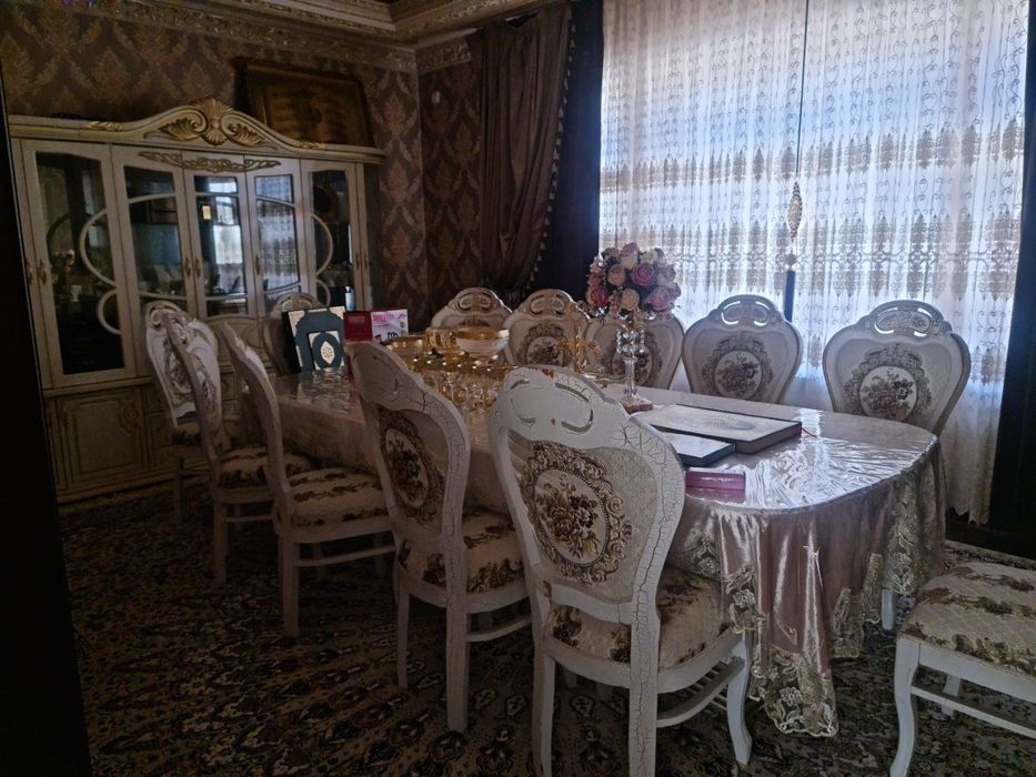 Stol stul stenka sotiladi