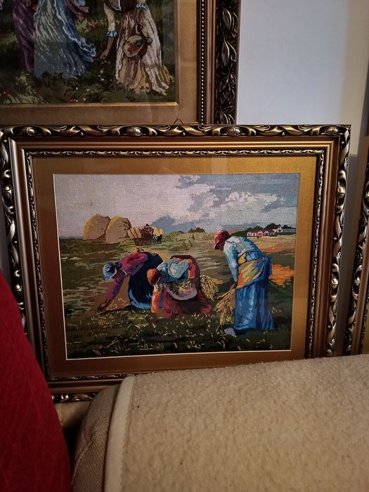 Vând goblenuri superbe. Tipoen.