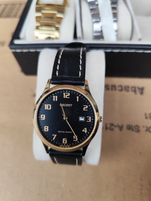 Часовници по договарян всички работещи .