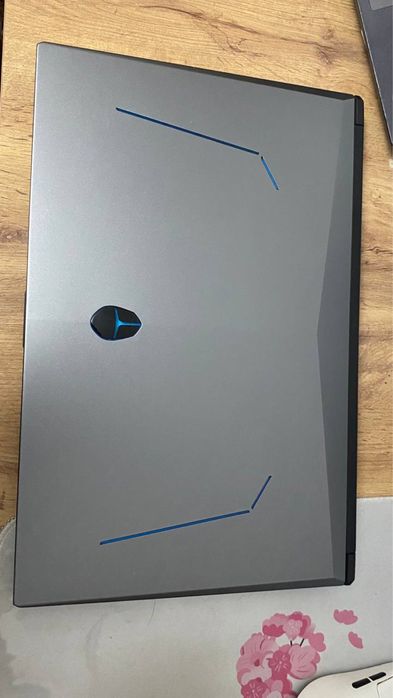 Продам игровой ноут ThundeRobot 911 plus SD