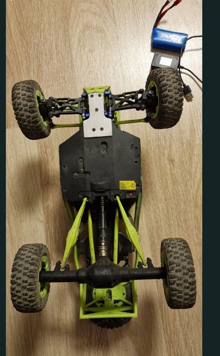 Mașină cu telecomanda wltoys 55km/h 4x4,Automodele cu acumulator.