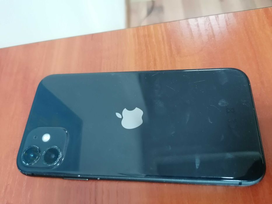iPhone 11 без забележки