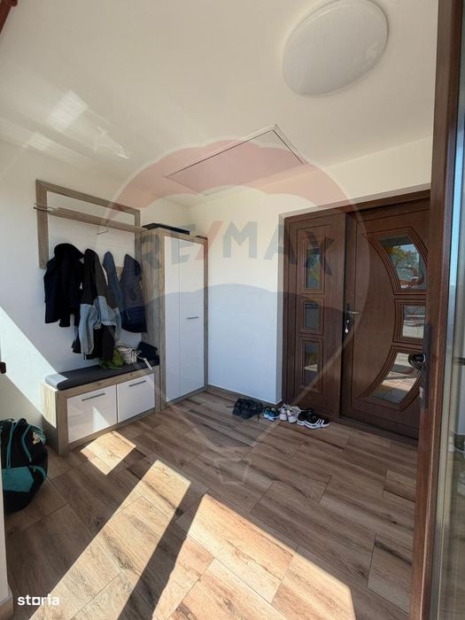 Vila cocheta cu 3 camere de vânzare