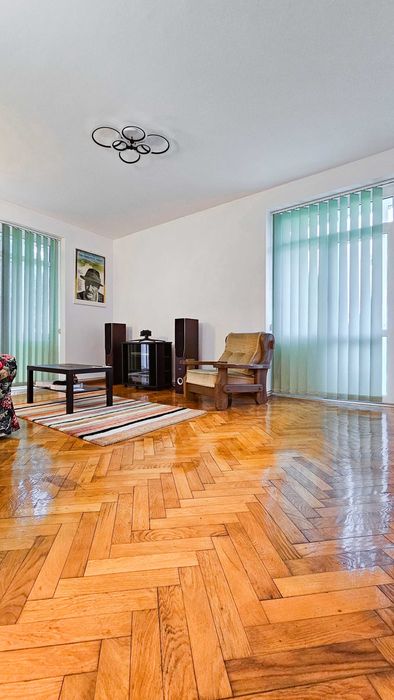 Apartament 2 camere pentru inchiriat