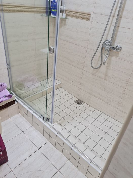 Продаётся душевая перегородка