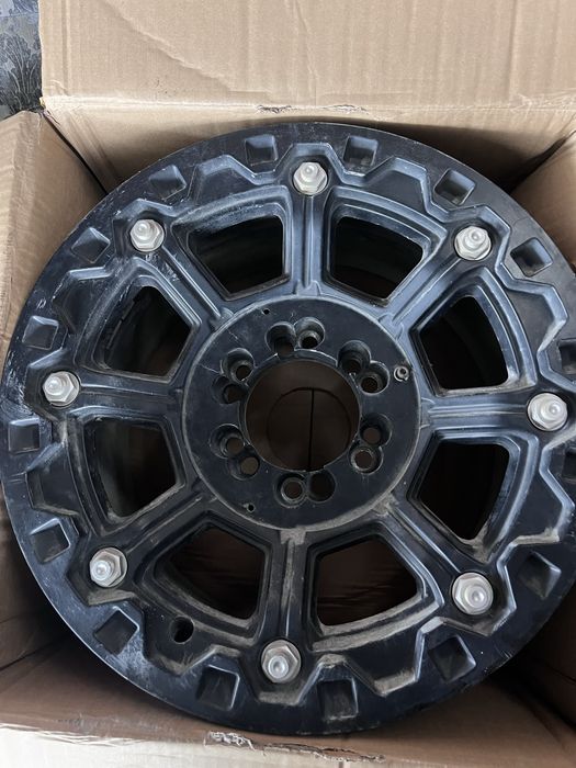 Диски 4 шт. 17 размер