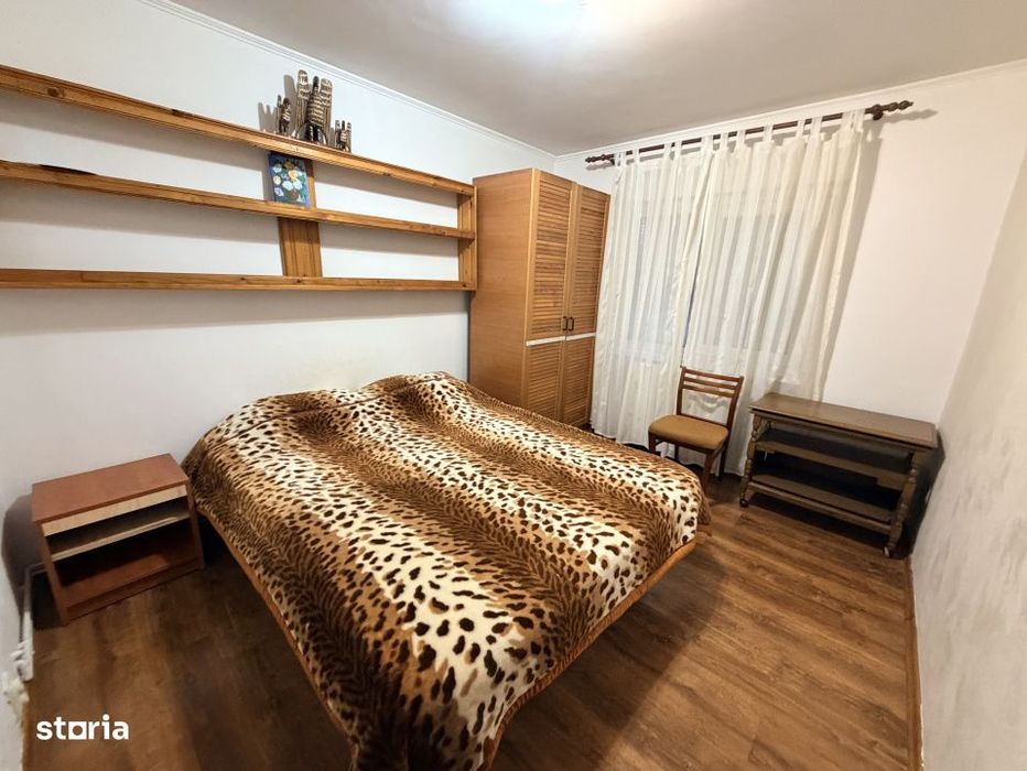 Apartament 4 camere decomandat, 98 mp, zona 1 Mai - Parcul Romanescu
