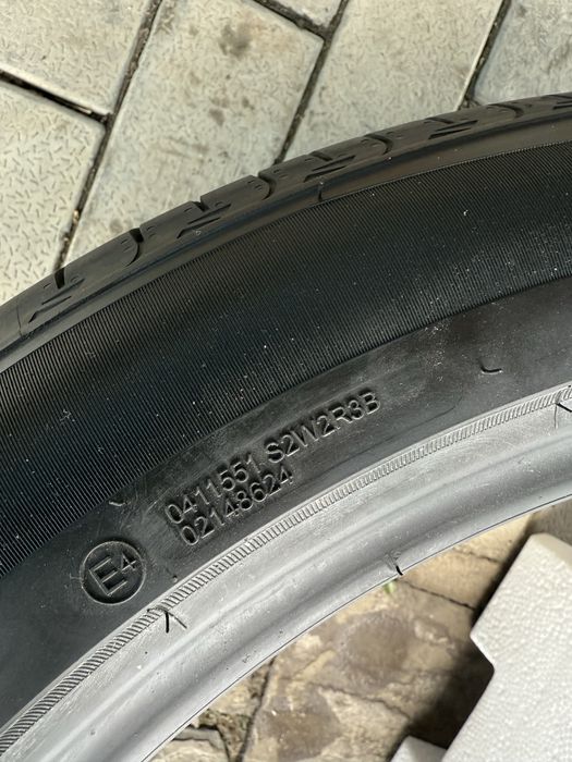 Продам резину новая 21