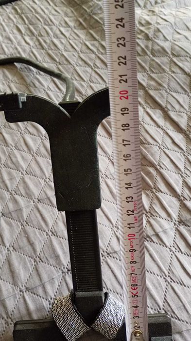 Стойка за таблет за автомобил