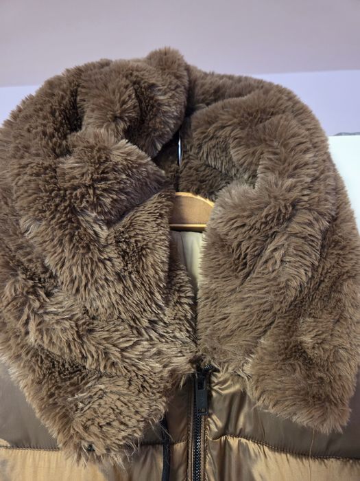 Ватирано яке с пухена качулка