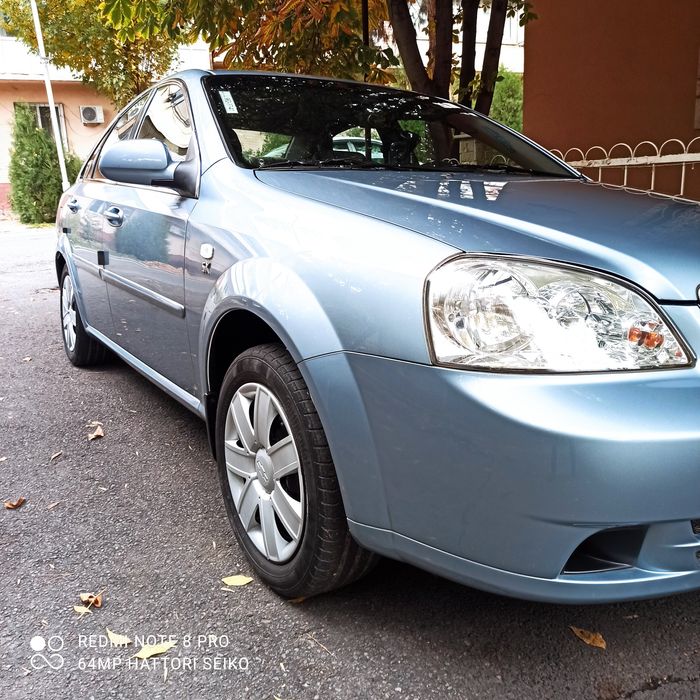 Бампера передний и задний на Лачетти  1.8