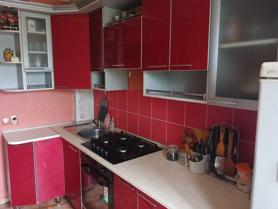Продам кухонный гарнитур