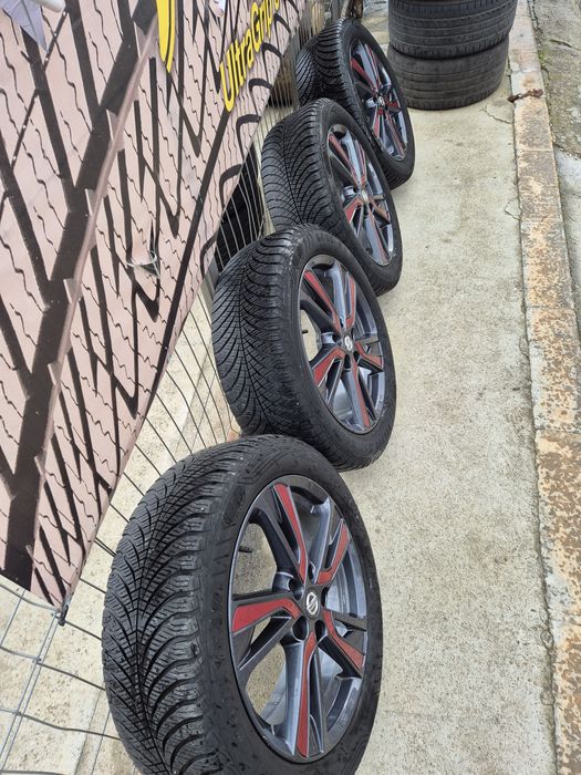 Джанти Nissan 18 цола , 5х114,3 , 7j ,et47 , 215/55/18 Renault  Dacia