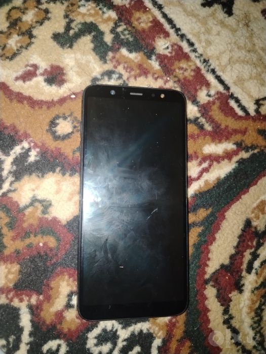 Galaxy A6+ sotiladi narxi 450 ming yaxshi holatda aybi yo'q