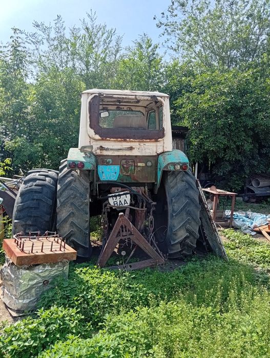 Продам 2 трактора на ходу со всеми документами