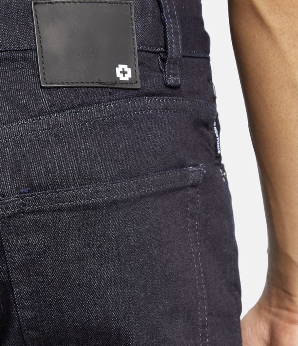 Продаю мужские джинсы Strellson