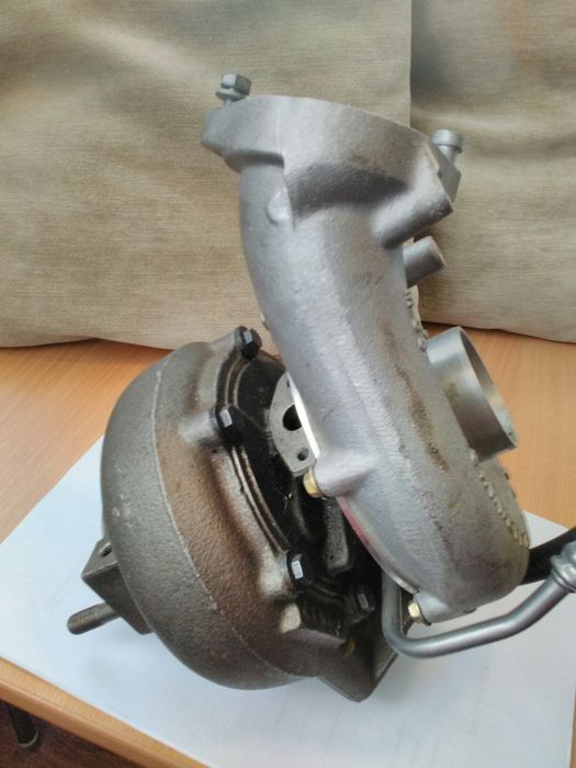 Turbosuflantă motor diesel 2500 cmc