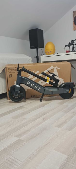 Vand Trotineta electrica Pure Electric Advance + Mercury, 710W, Autonomie 50Km, 25Km/h, Greynoua sigilata la cutie