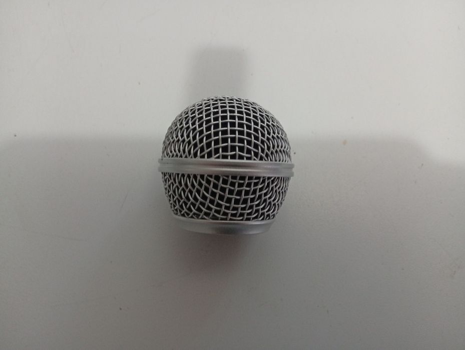 Site,grile microfon beta 58 și SM 58