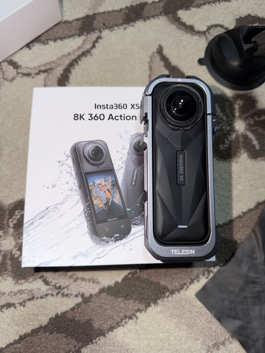 Продам экшн-камеру Insta360 X5