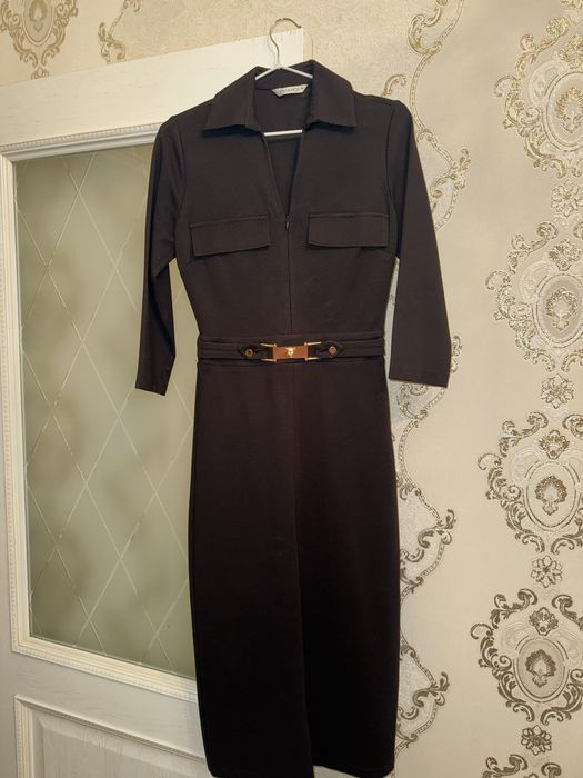 Продам платье черного цвета