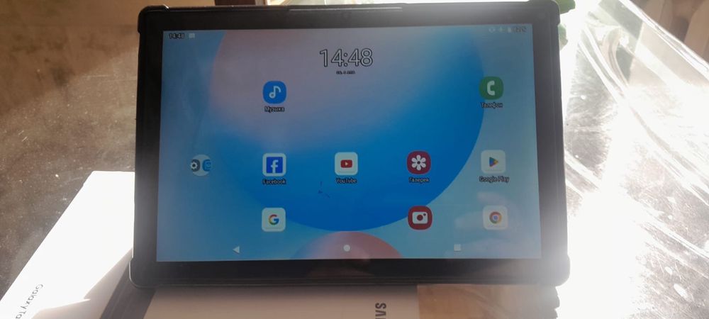 Продам планшет Самсунг