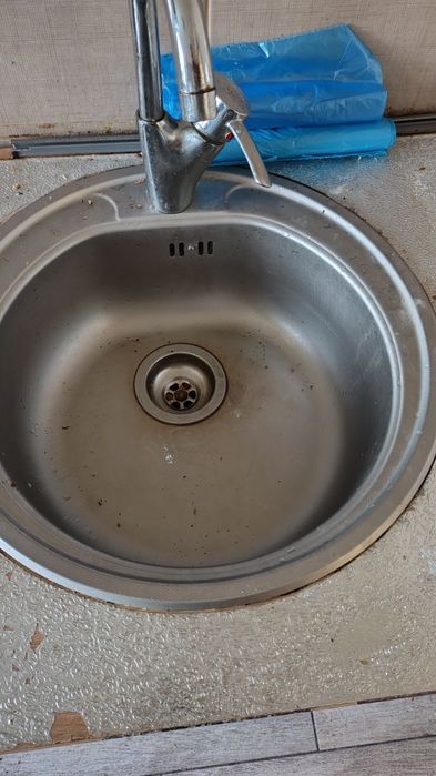 Chiuveta inox cu baterie