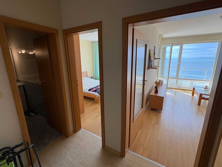 Продава се Двустаен апартамент в Свети Влас - 67 кв.м за 8906 €/кв.м - Снимка #4