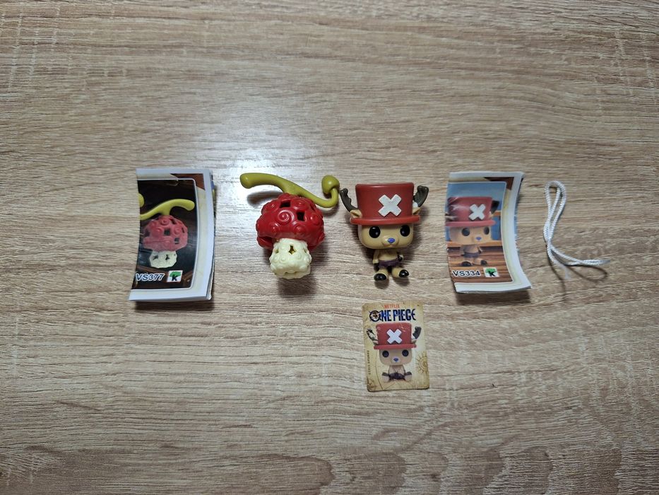 Kinder joy one piece