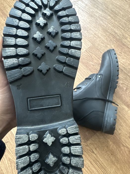 Зимние берцы продам новый