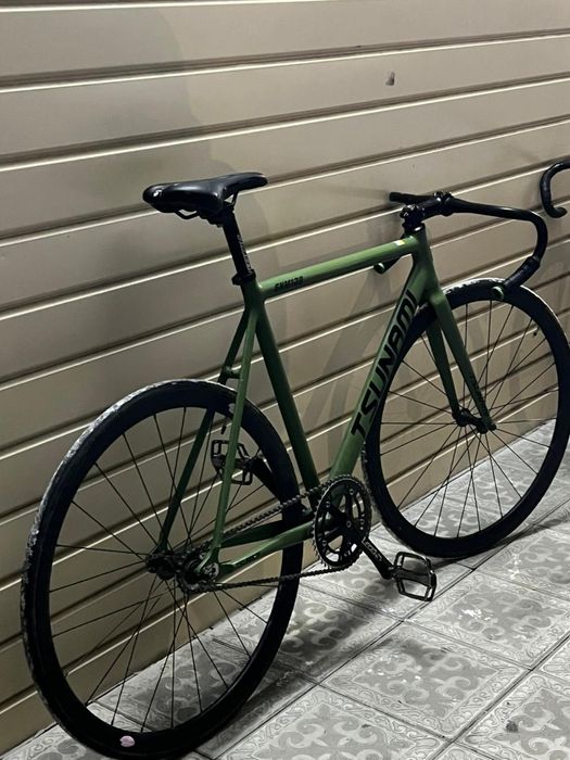 Велосипед фикс TSUNAMI SNM10