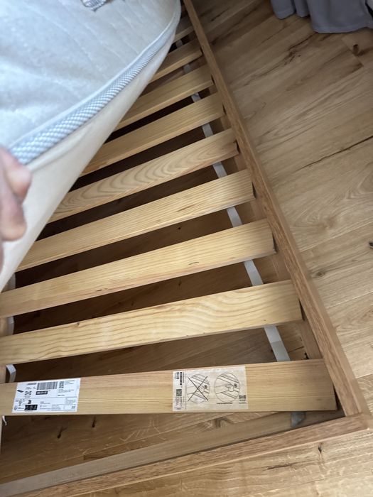 Vand pat cu somiera si saltea ferma ikea VATNESTRÖM