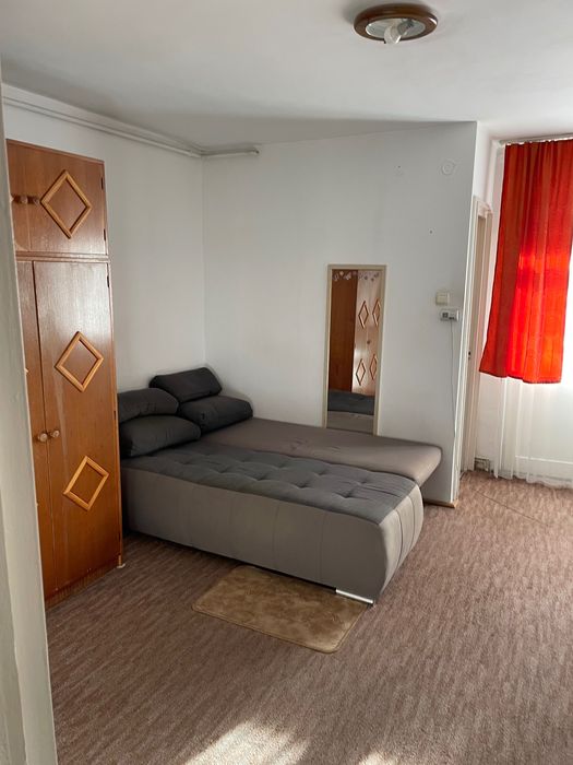Apartament cu o cameră de închiriat lângă UMFST în 7 noiembrie