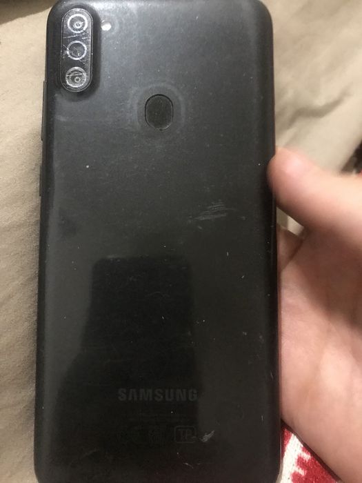 Samsung a11 продам 15000тг