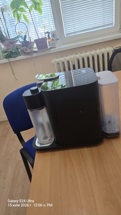 Кафемашина Nespresso Gran Lattissima,