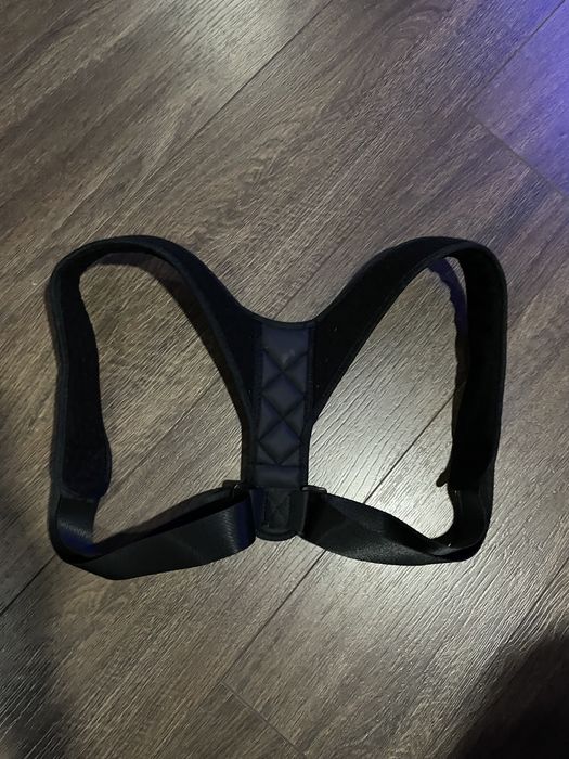 Колан за изправена стойка