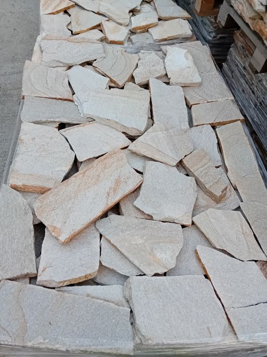 Piatra naturala de munte